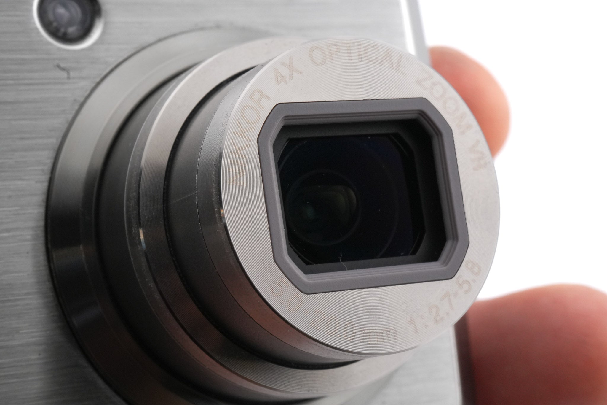 Nikon Coolpix S600