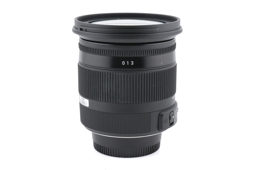 Sigma 17-70mm f2.8-4.5 DC Macro HSM