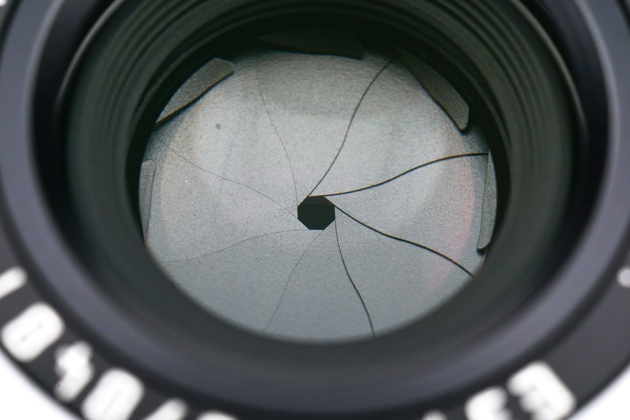 Leica 35mm f2 Summicron ASPH. (11608) – Kamerastore