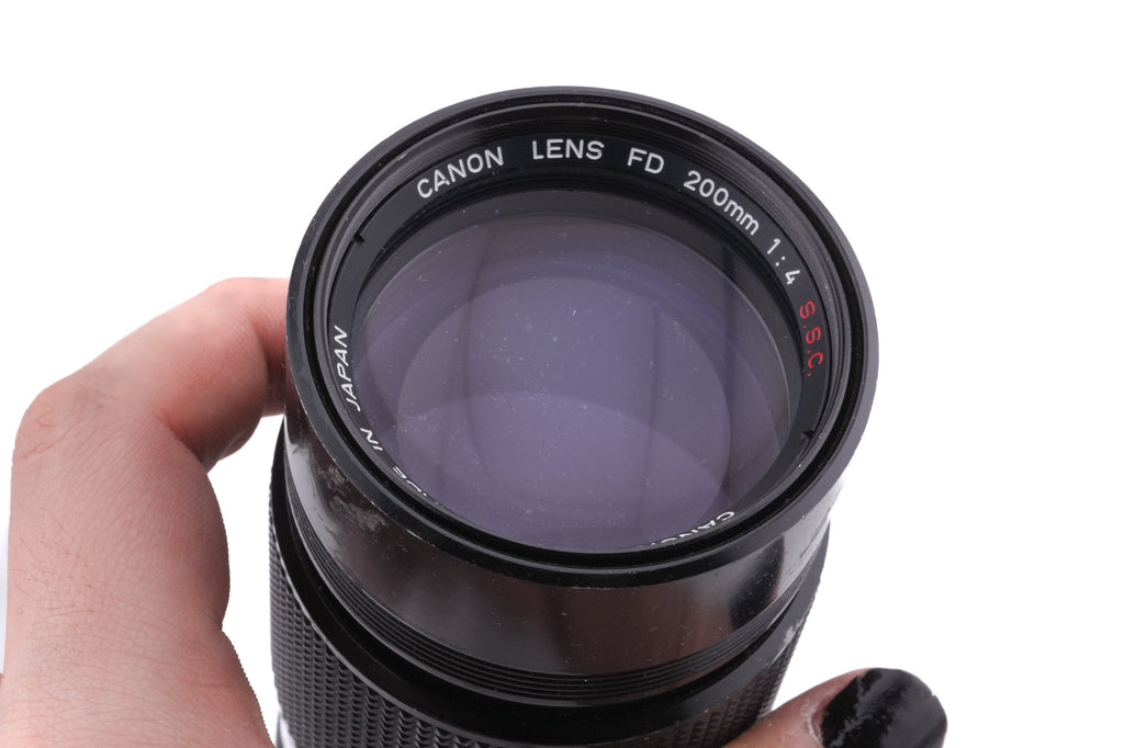 Canon 200mm f4 S.S.C.