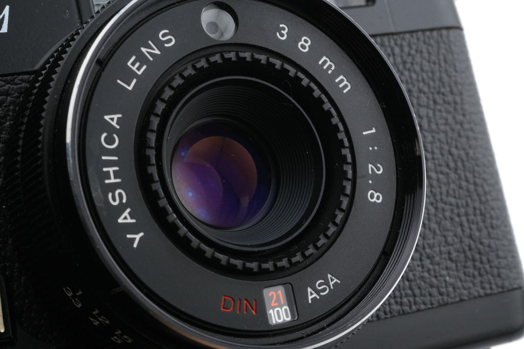 Yashica ME 1