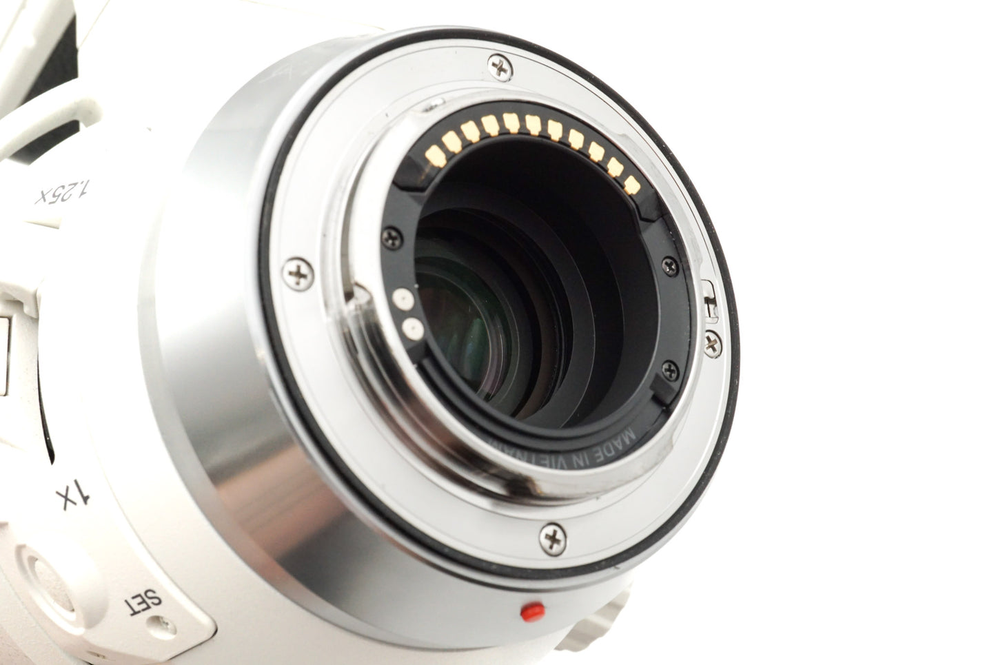 OM System 150-400mm f4.5 M.Zuiko Digital TX1.25x IS ED