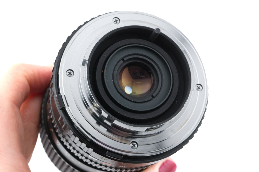 Minolta 28-70mm f3.5-4.8 MD Zoom
