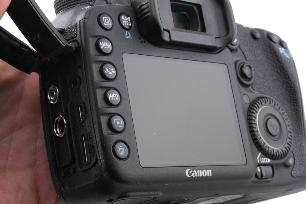 Canon EOS 7D