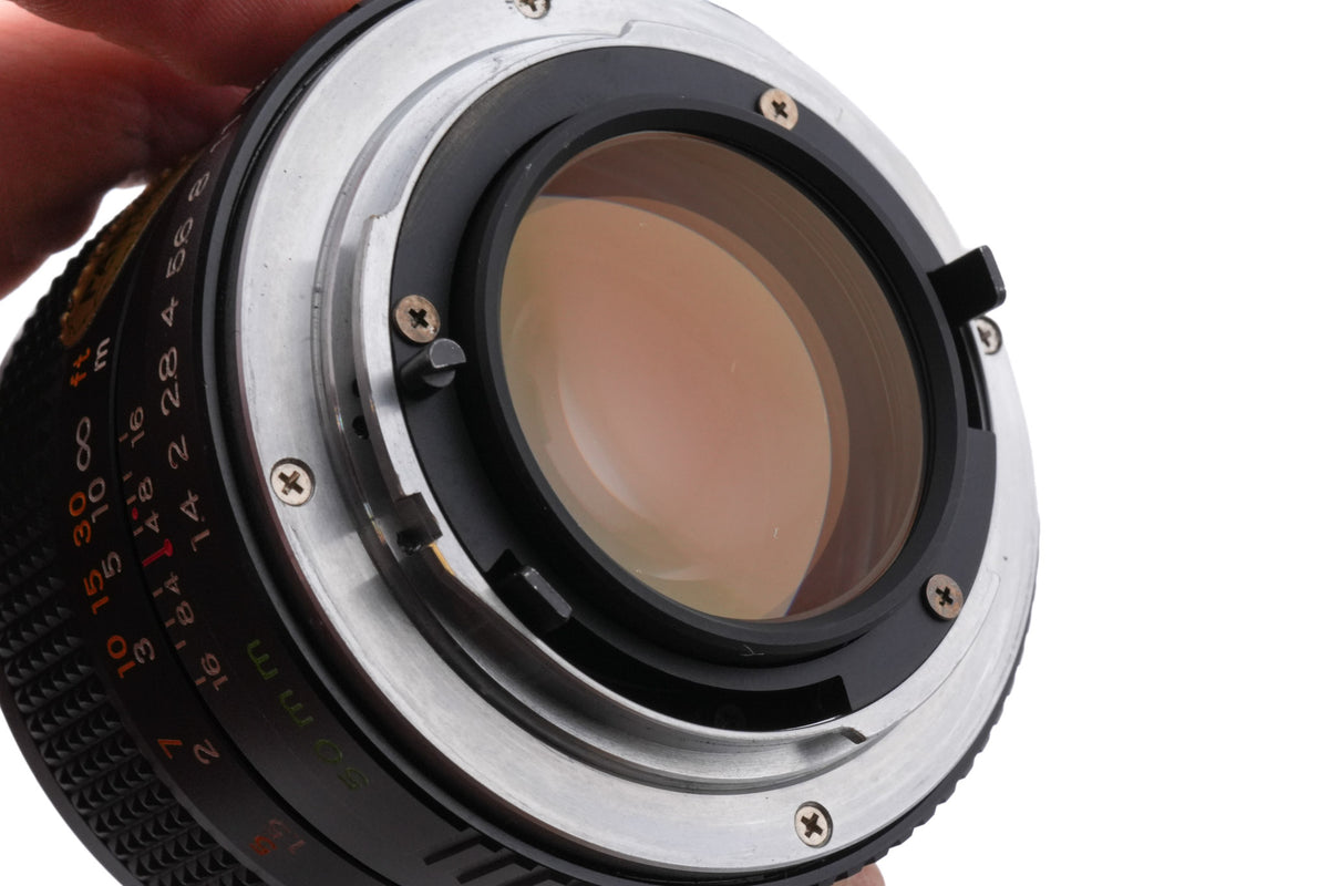 Yashica 50mm f1.4 ML