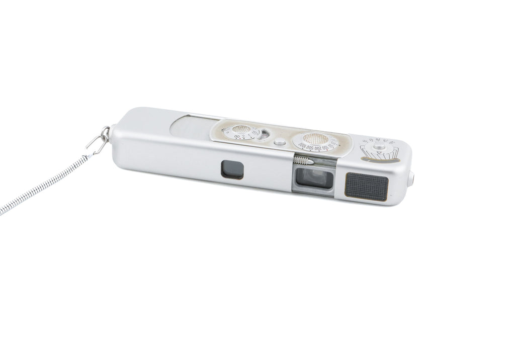 Minox B