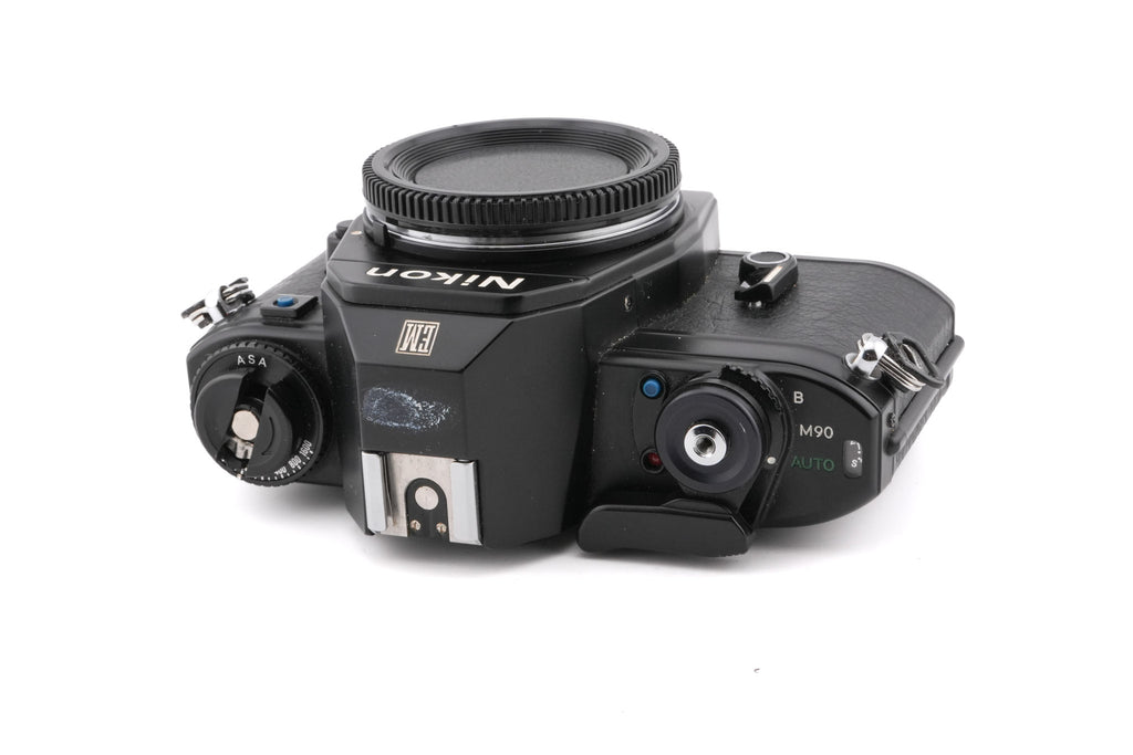 Nikon EM