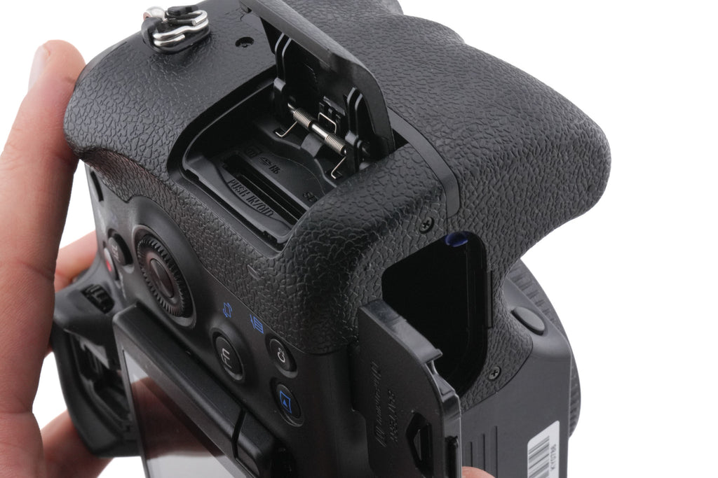 Sony A68