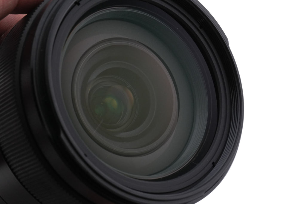 Sony 16-105mm f3.5-5.6 DT (SAL16105)