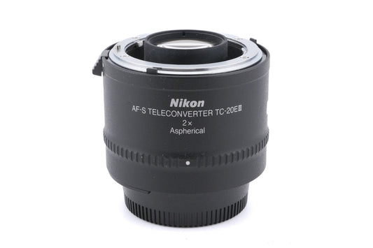Nikon TC-20E III 2x AF-S Teleconverter - Accessory