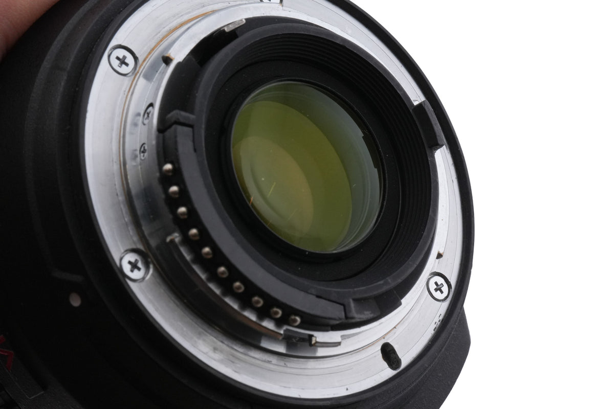 Nikon 18-200mm f3.5-5.6 AF-S Nikkor G ED VR