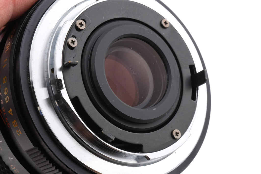 Yashica 135mm f2.8 DSB