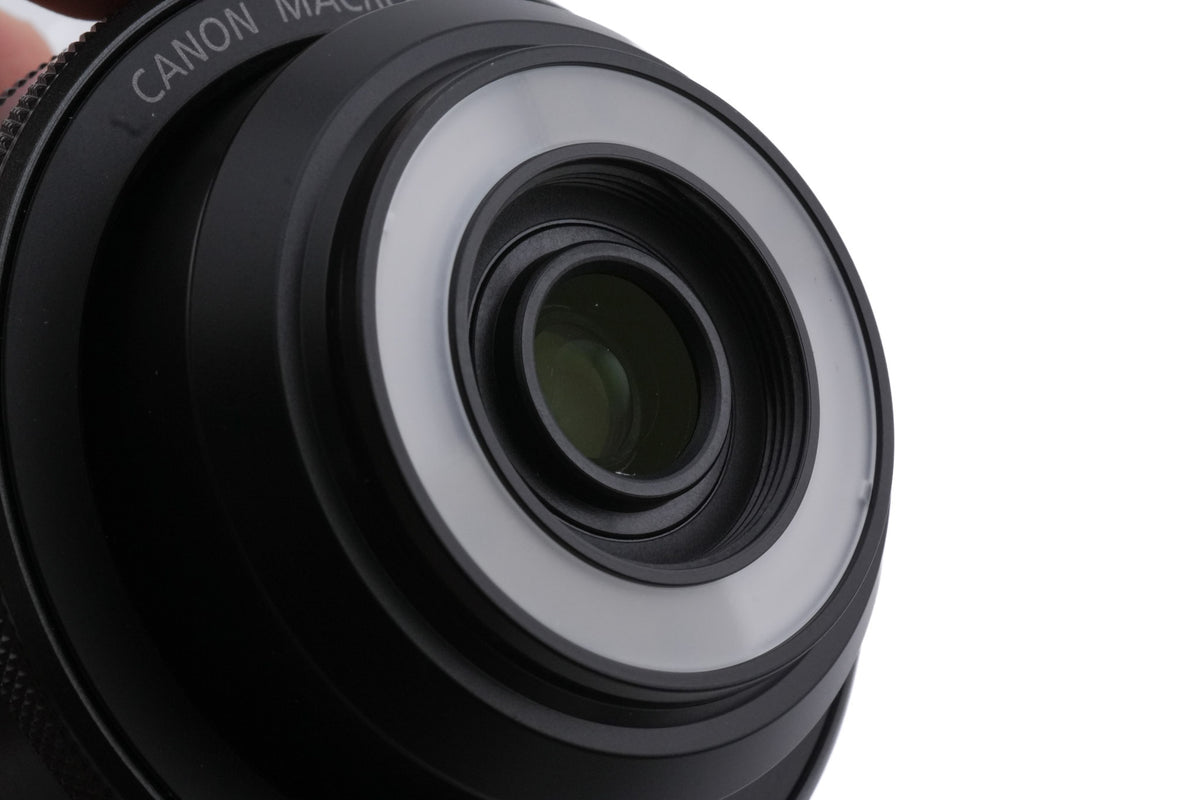 Canon 28mm f3.5 Macro IS STM