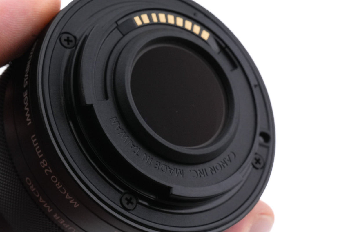 Canon 28mm f3.5 Macro IS STM