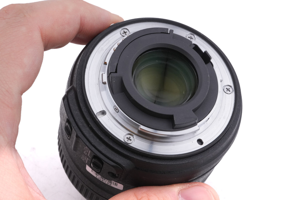 Nikon 40mm f2.8 AF-S Micro Nikkor G