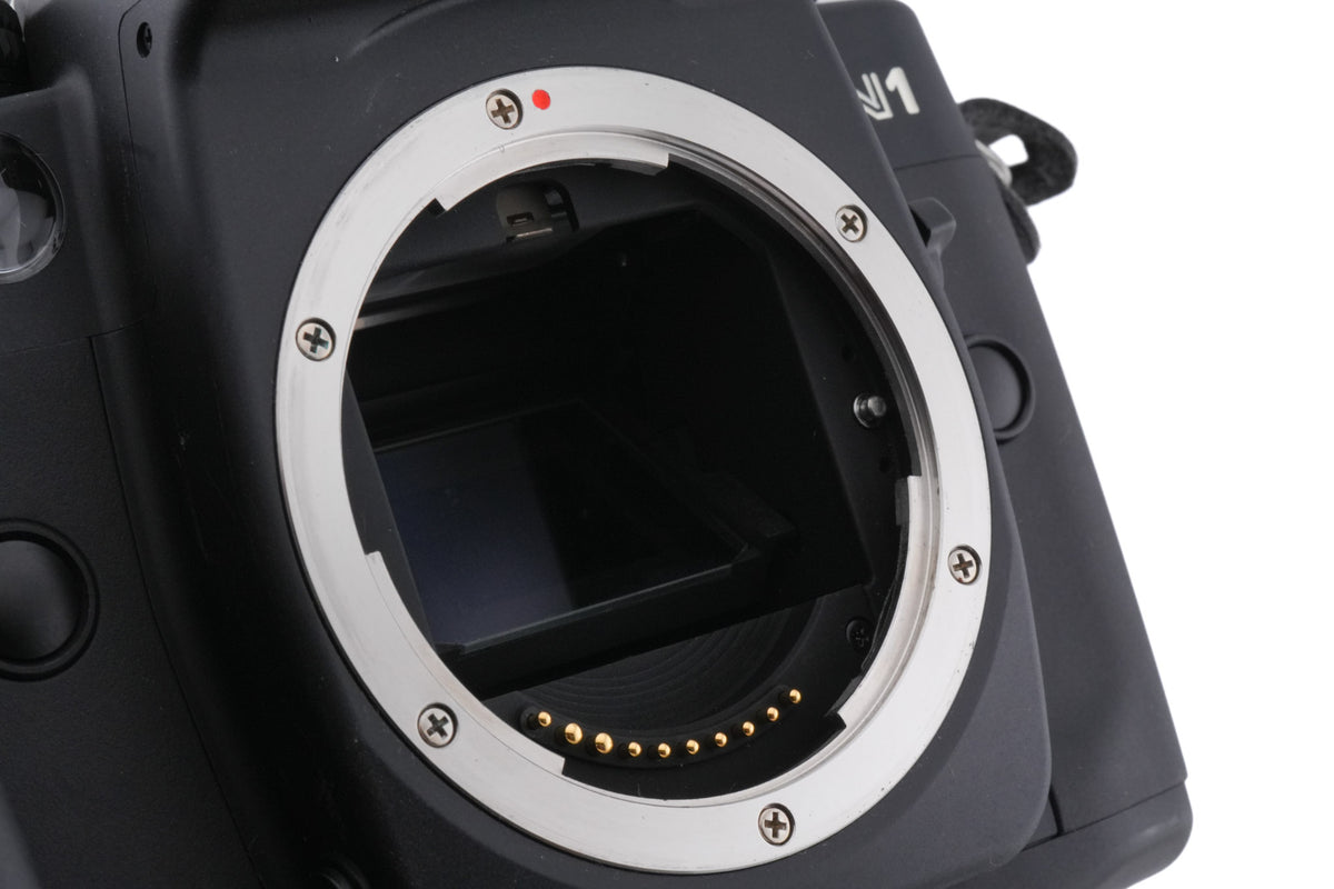Contax N1 + Battery Holder P-9