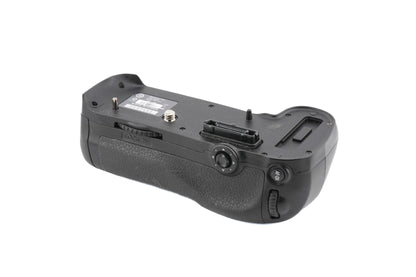 Nikon MB-D12 Multi Power Battery Pack