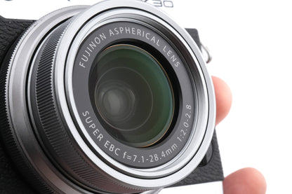 Fujifilm X30