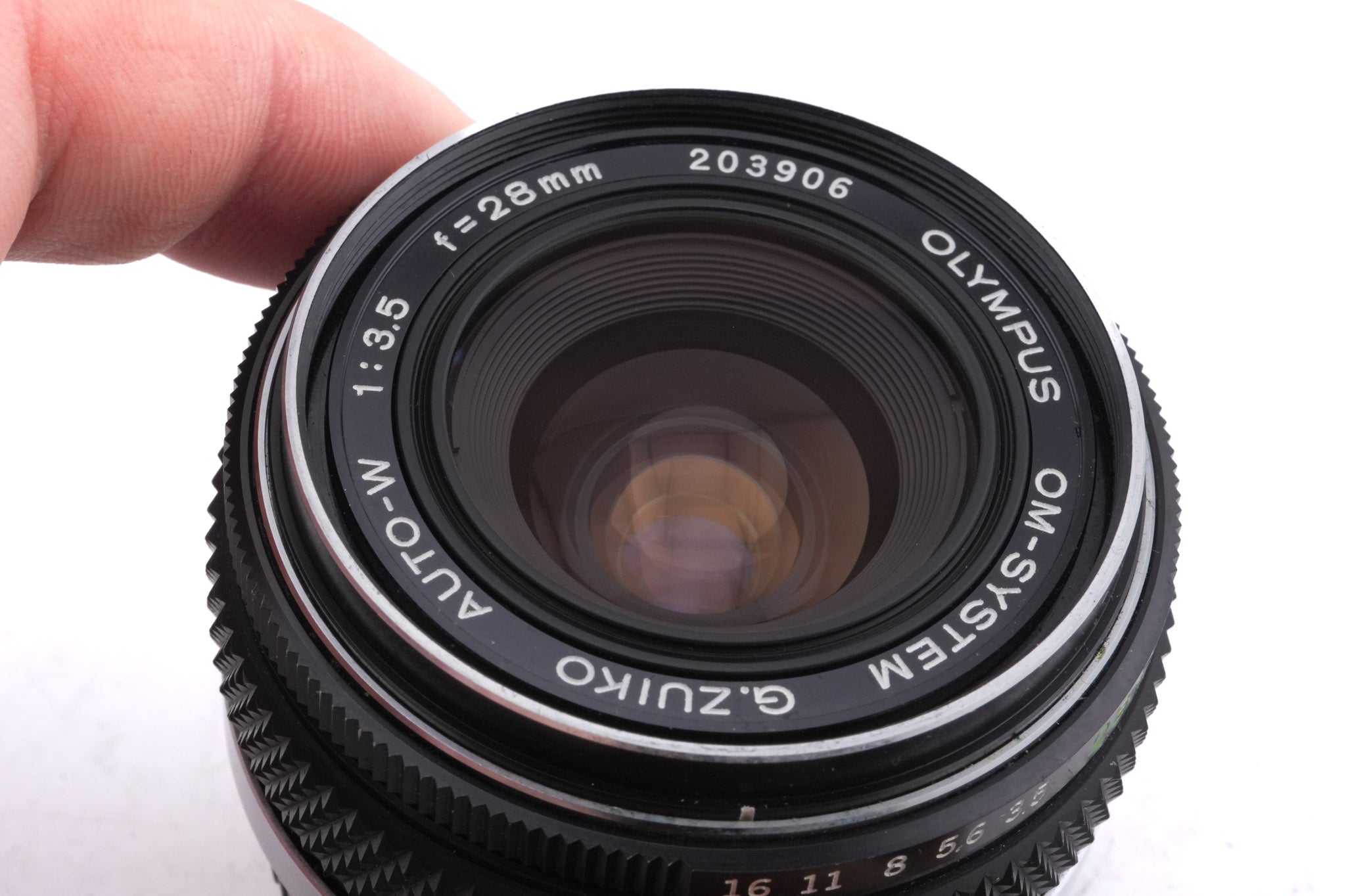 Olympus 28mm f3.5 G.Zuiko Auto-W