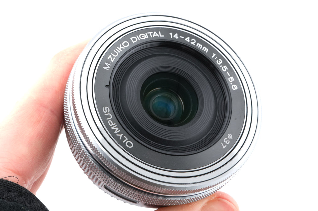 Olympus 14-42mm f3.5-5.6 M.Zuiko Digital EZ ED MSC