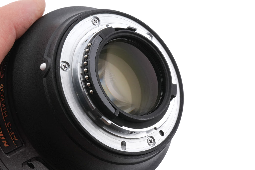 Nikon 85mm f1.8 AF-S Nikkor G