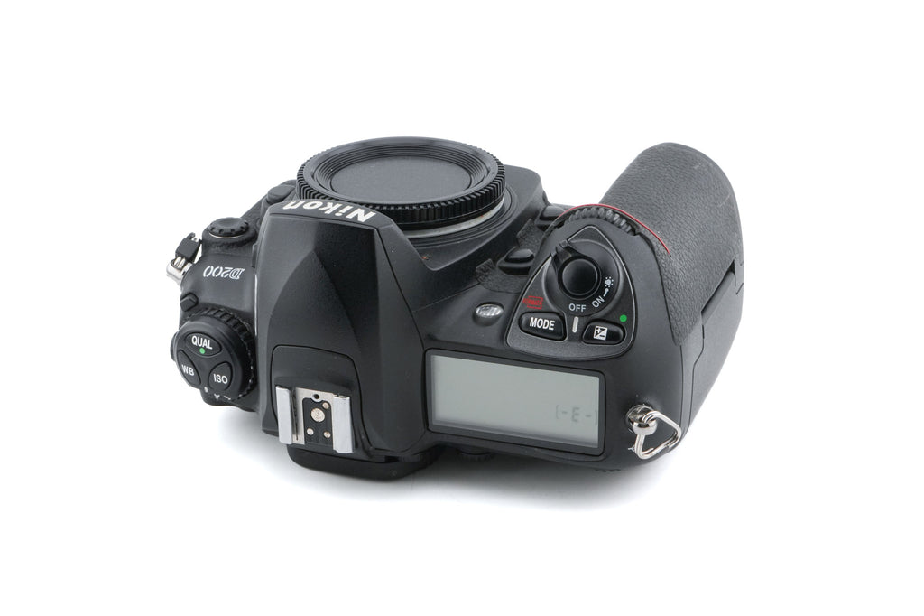 Nikon D200