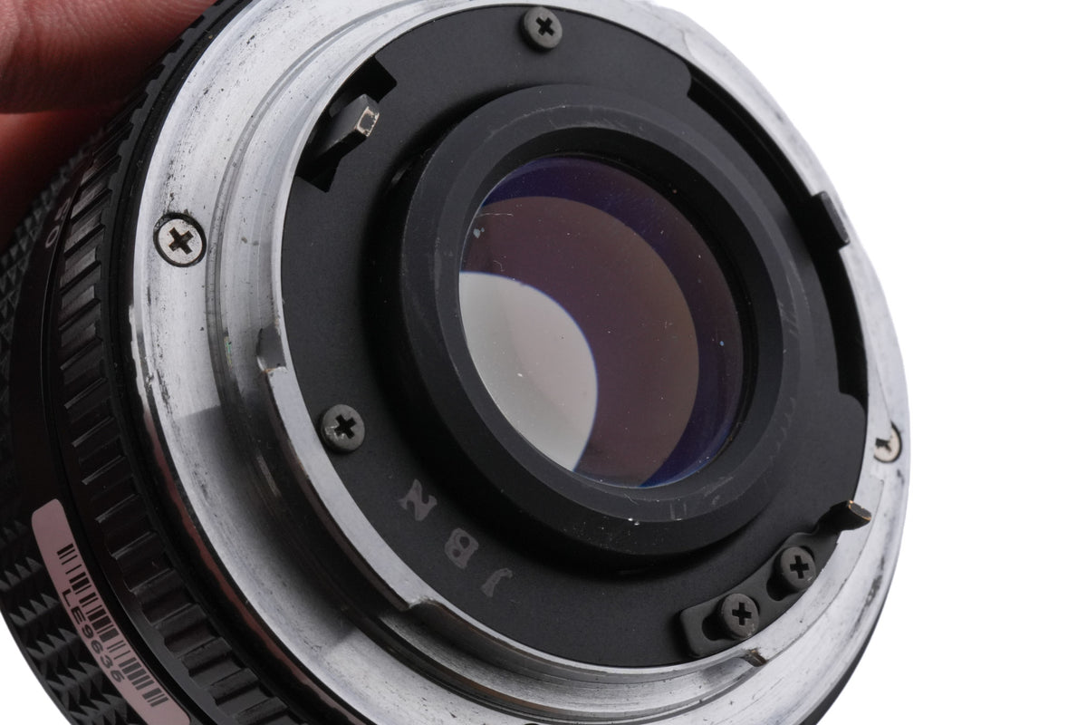 Yashica 50mm f2 ML