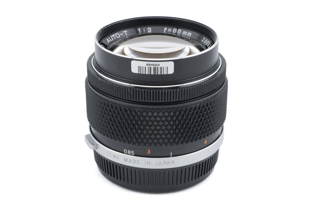 Olympus 85mm f2 F.Zuiko Auto-T