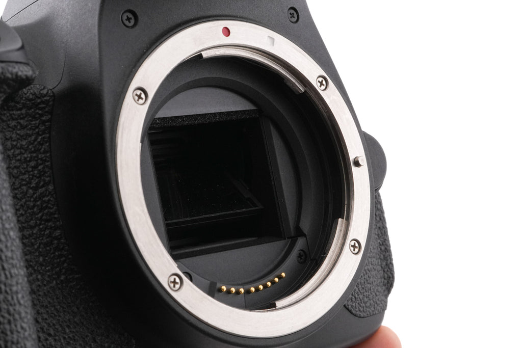 Canon EOS 700D