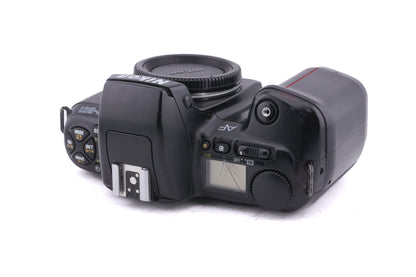 Nikon F-601