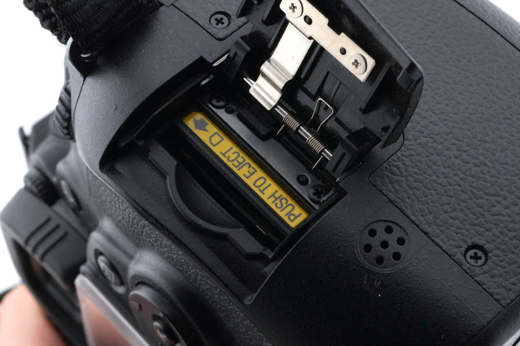 Nikon D90