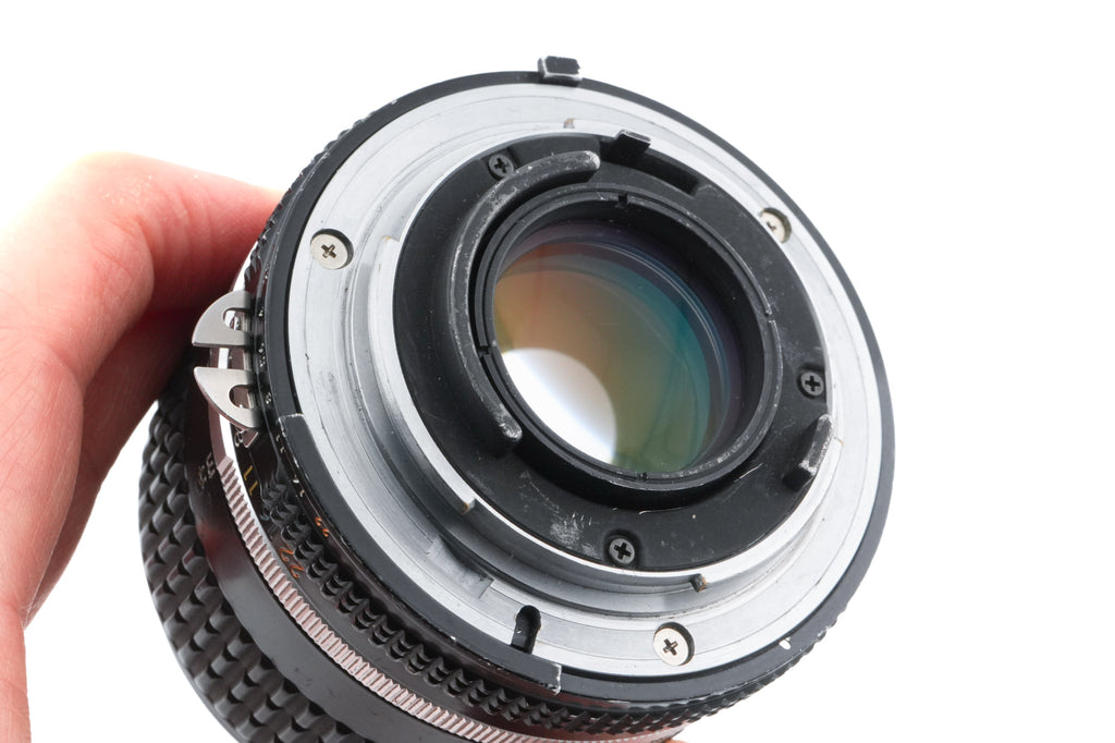 Nikon 35mm f2 Nikkor AI-S