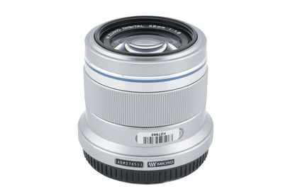 Olympus 45mm f1.8 M.Zuiko Digital MSC