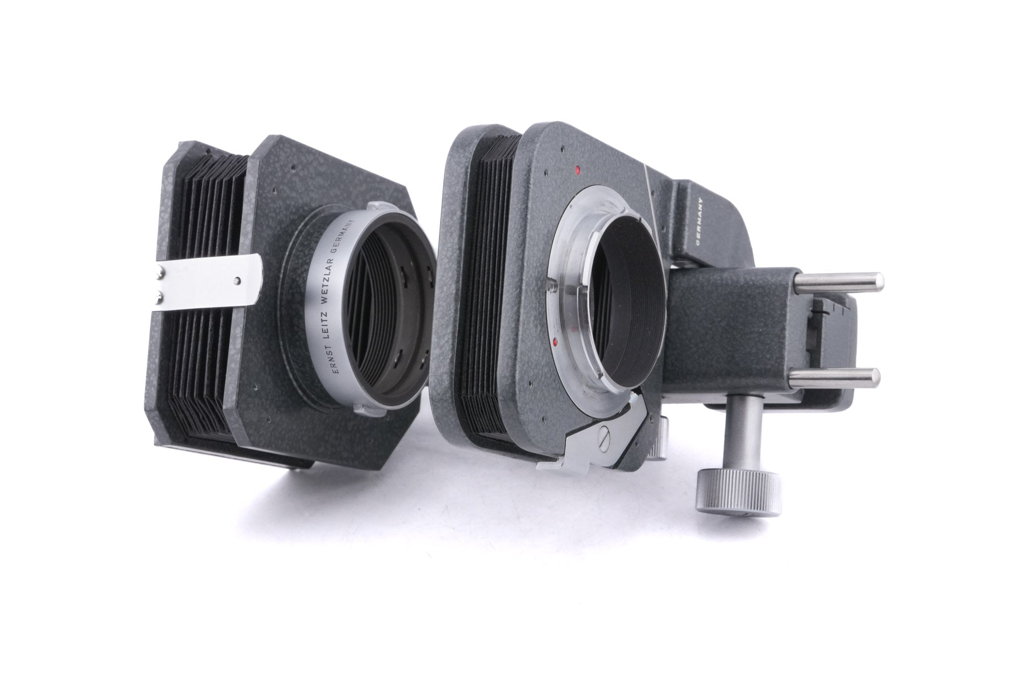 Leica Bellows II (16556) + E39 Large Extending Bellows Lens Hood (16557Q)