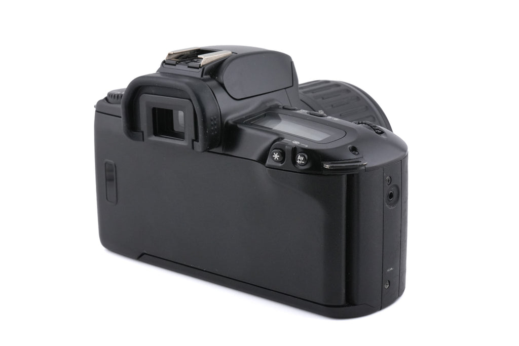 Canon EOS 500 + 35-80mm f4-5.6