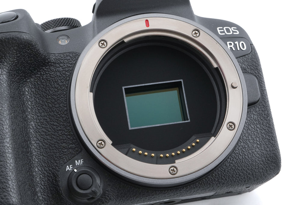 Canon EOS R10
