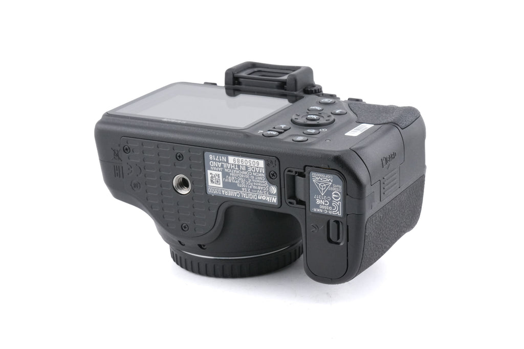 Nikon D3500