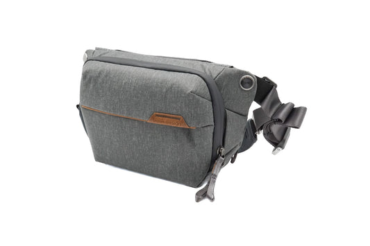 Peak Design Everyday Sling 3L V2