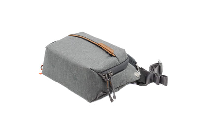 Peak Design Everyday Sling 3L V2