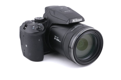 Nikon Coolpix P900