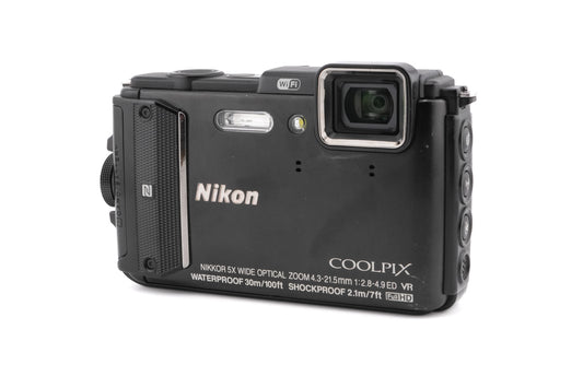 Nikon Coolpix AW130