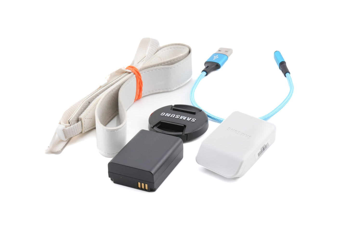 Samsung NX300 + 20-50mm f3.5-5.6 II ED i-Function + SEF8A Flash