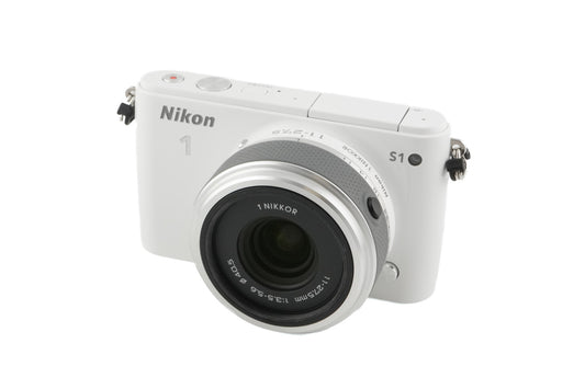 Nikon 1 S1 + 11-27.5mm f3.5-5.6 1 Nikkor