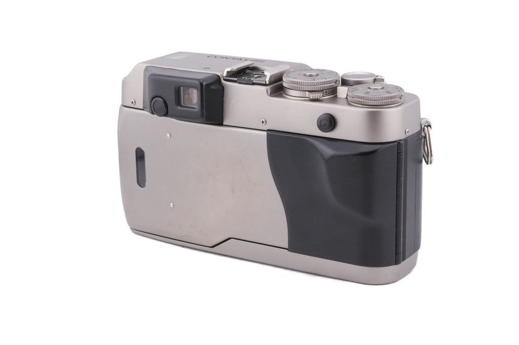 Contax G1 + 28mm f2.8 Biogon T*