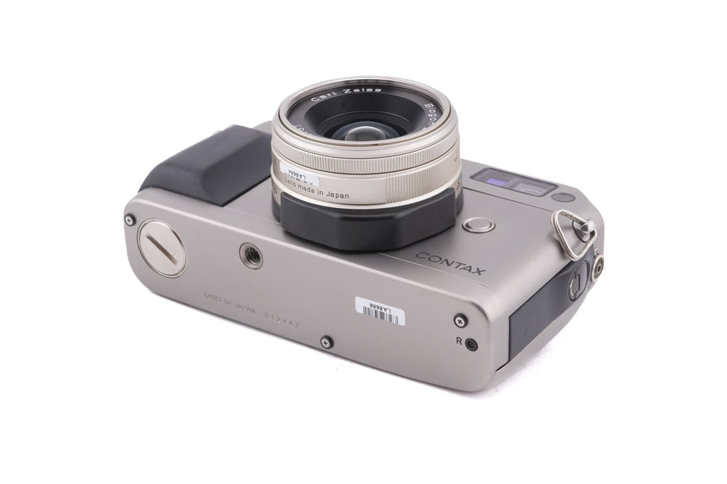 Contax G1 + 28mm f2.8 Biogon T*