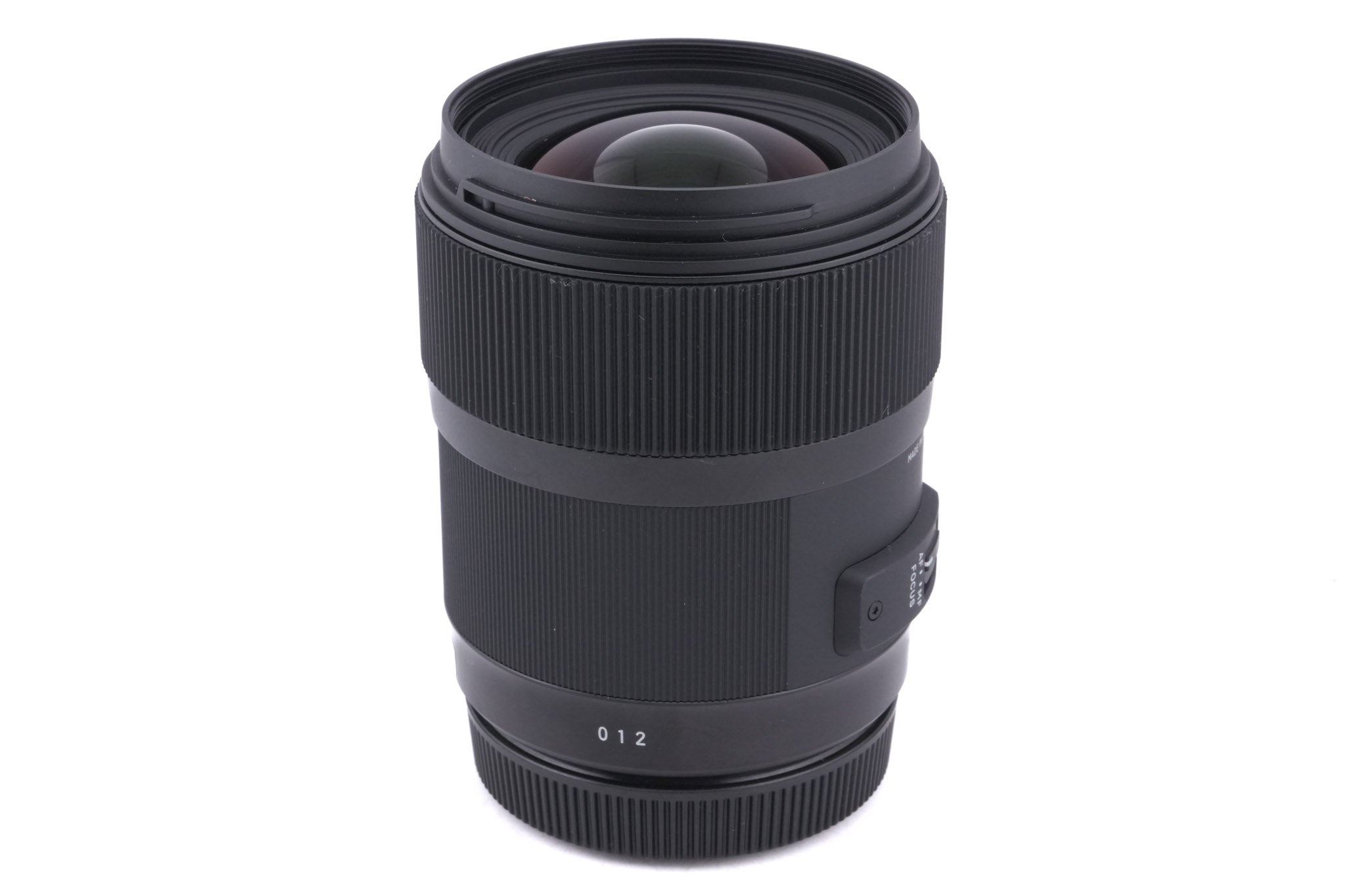 Sigma 35mm f1.4 DG HSM Art (012)
