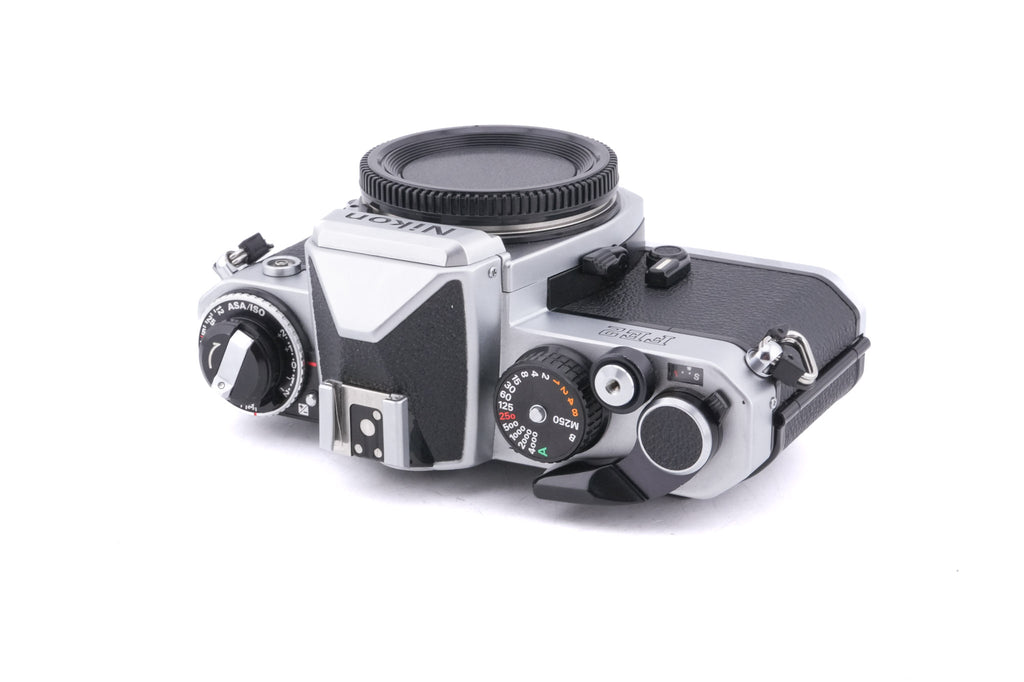 Nikon FE2