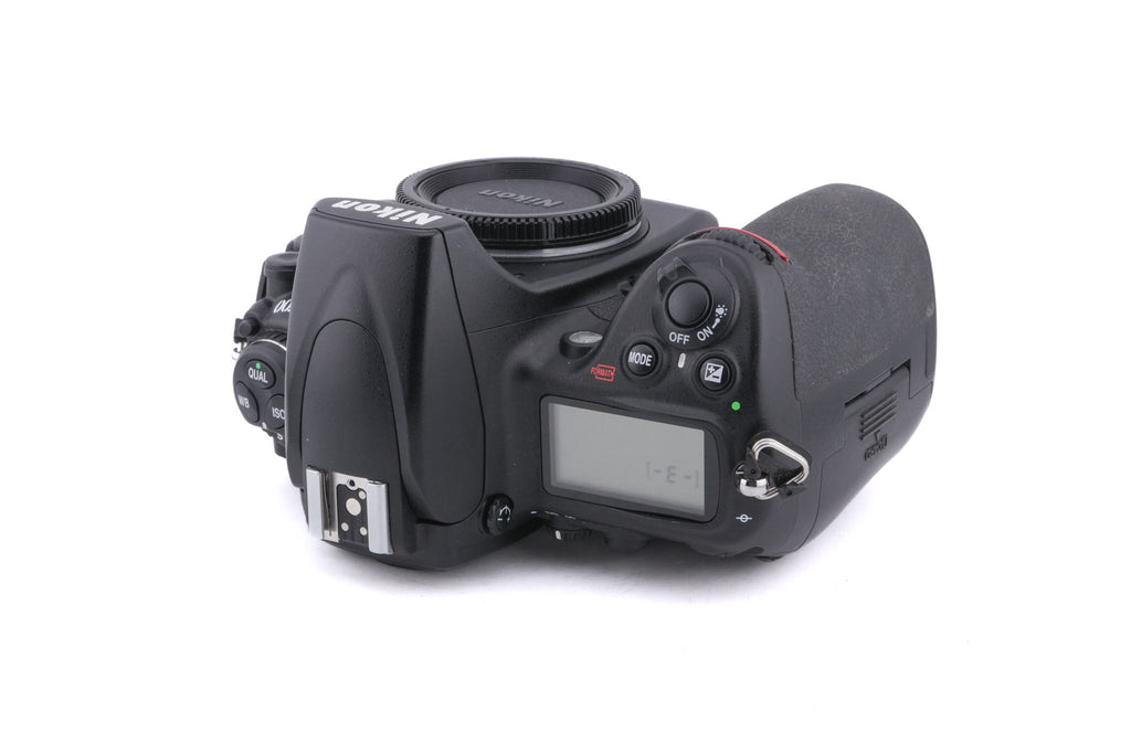 Nikon D700