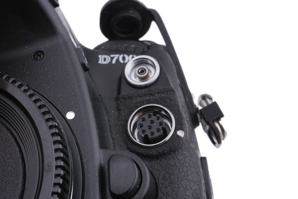 Nikon D700