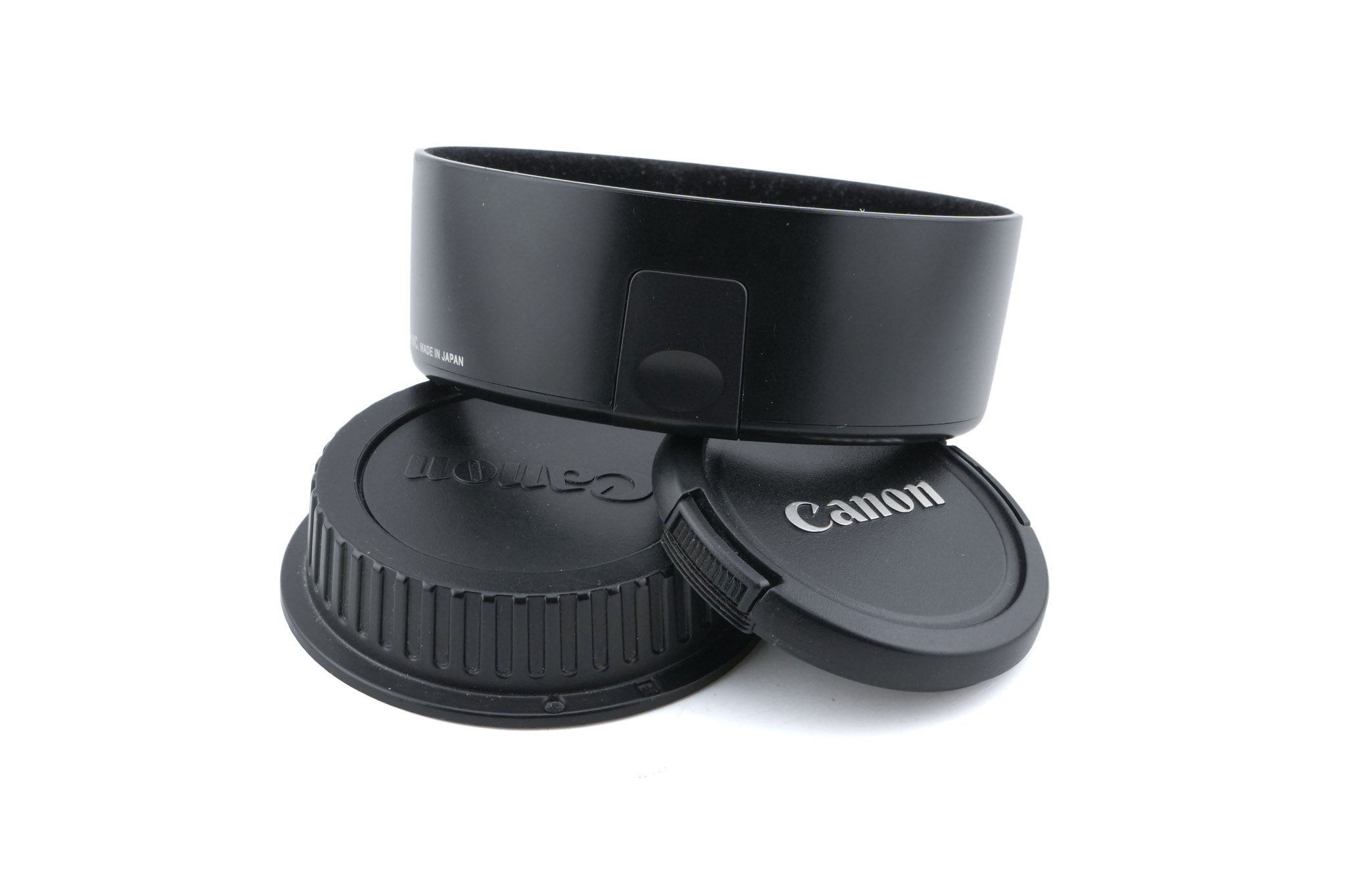 Canon 35mm f2 + EW-65 II Lens Hood